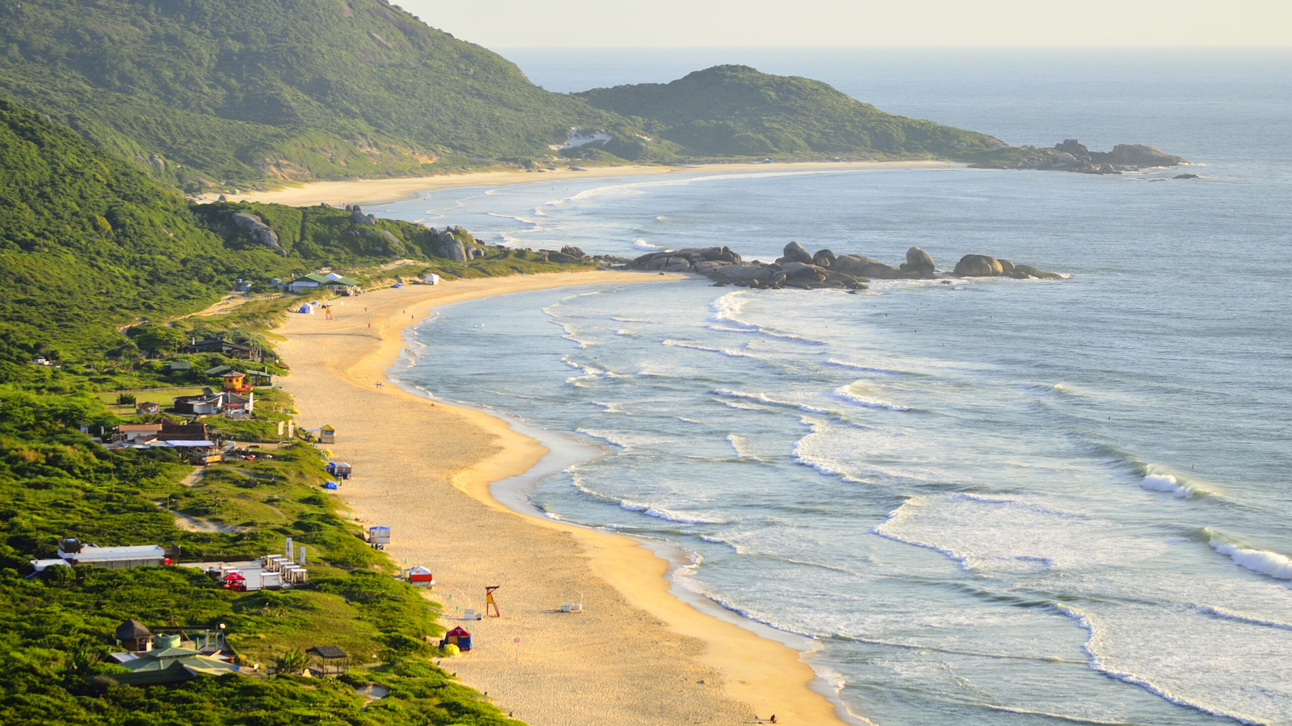 FLORIANÓPOLIS, venha conhecer à Ilha da Magia de norte a sul