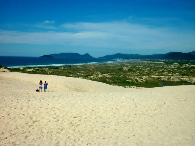 CONHEÇA: PRAIA DA JOAQUINA, em FLORIANÓPOLIS