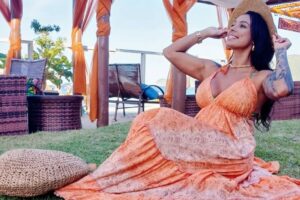 Top Sou Moda Praia Modelo 3